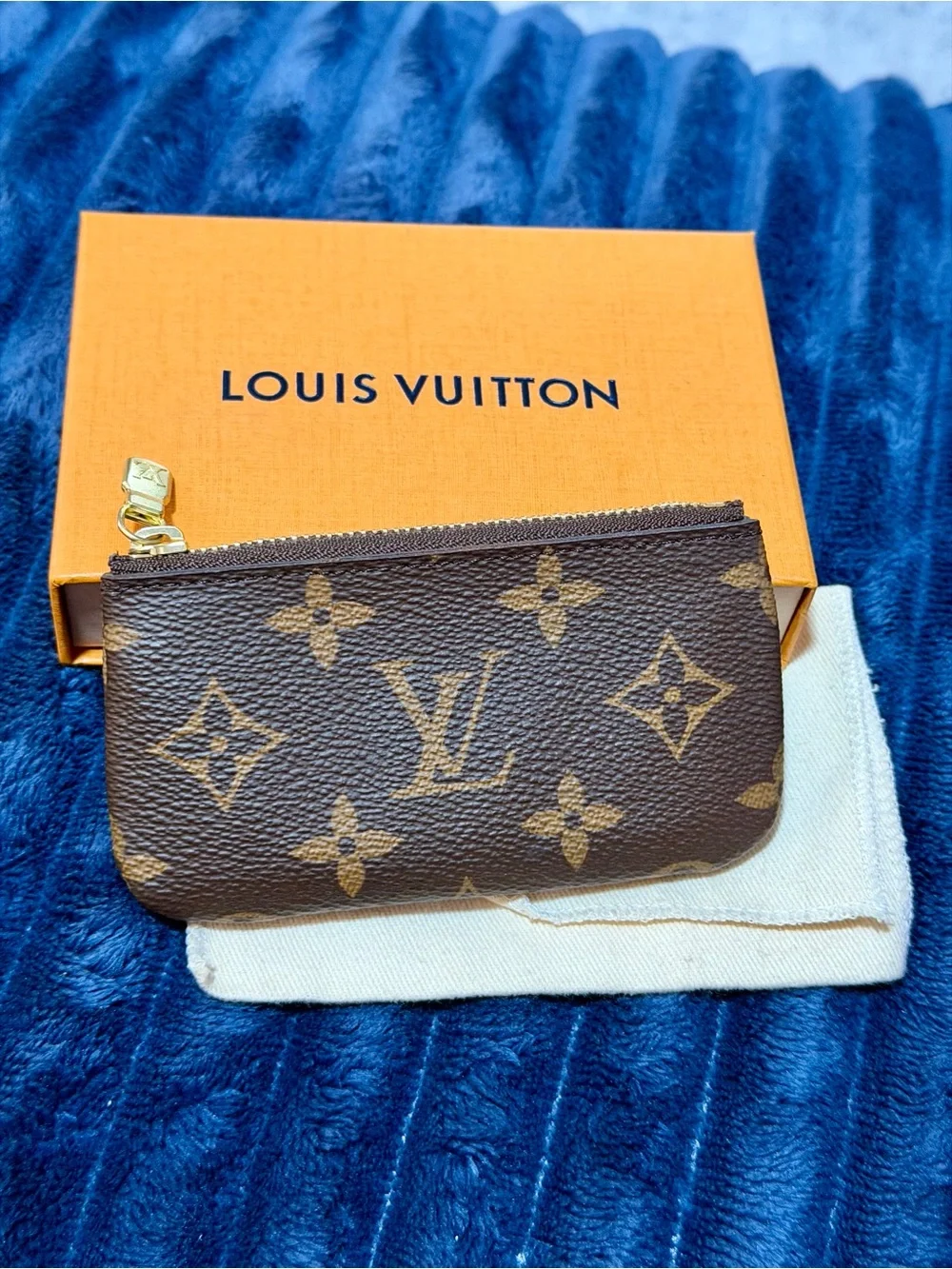 Louis Vuitton Monogram Canvas Key Pouch Cles Coin Purse w/ Box & Dust Bag